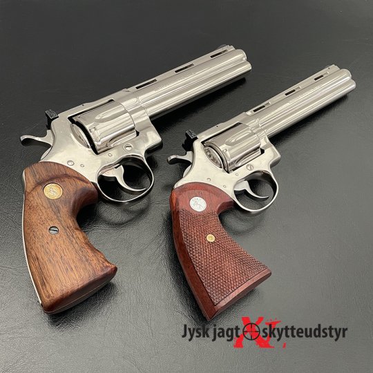 Colt Python 357 Mag +  Colt Diamondback 22 LR - Reserveret