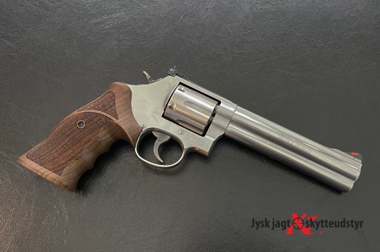 Smith & Wesson 686-6 - Cal. 38Special/357Magnum