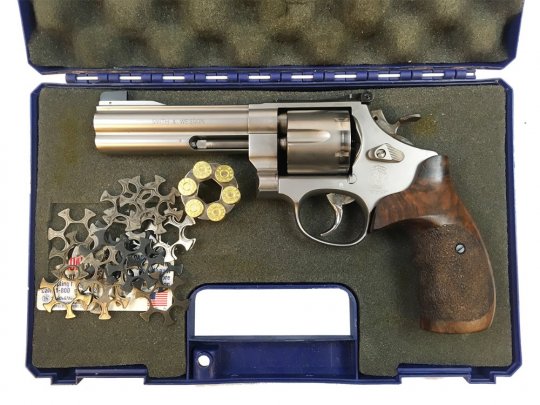 Smith & Wesson 625 - 45acp