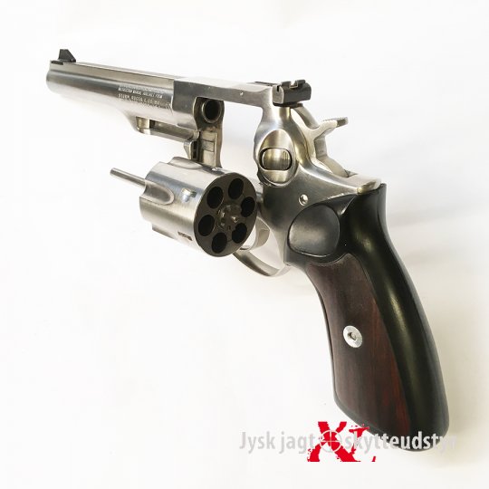 Ruger GP100 6