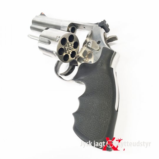 Smith & Wesson 686-6 4