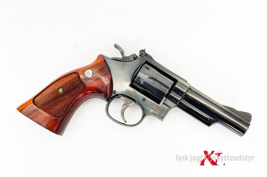 Smith & Wesson Model 19 - Cal. 38/357