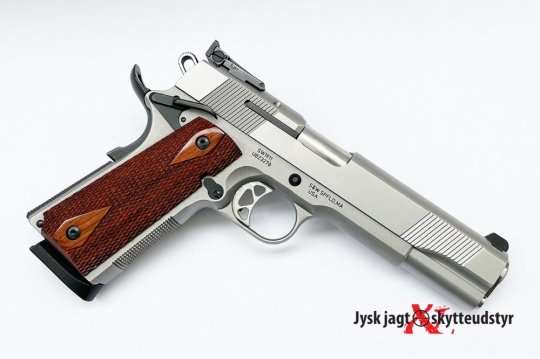 Smith & Wesson SW1911 - Cal 45Acp