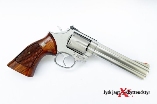 Smith & Wesson 686 6