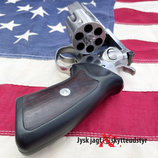 Ruger GP100 - Cal. 38 Special / 357 Magnum