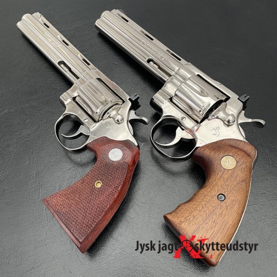 Colt Python 357 Mag +  Colt Diamondback 22 LR - Reserveret