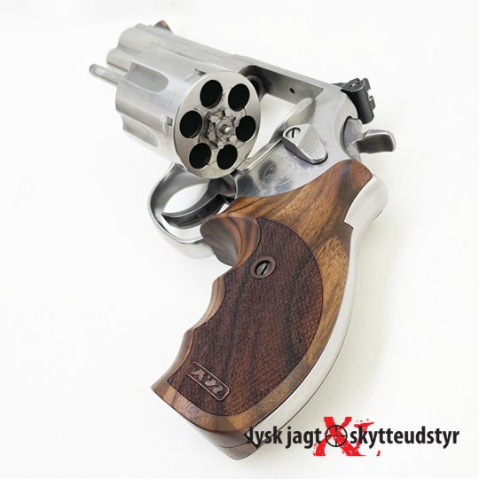 Smith & Wesson 686 (686-5) - Cal. 38Spl/357Mag