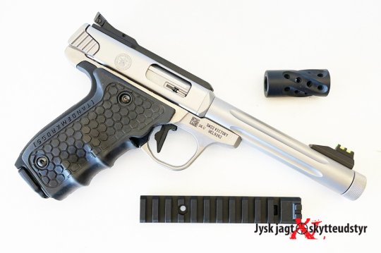 Smith & Wesson SW22 Performance Center - Reserveret