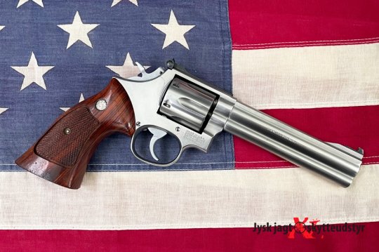 Smith & Wesson 686 - Cal. 38Special/357 Magnum
