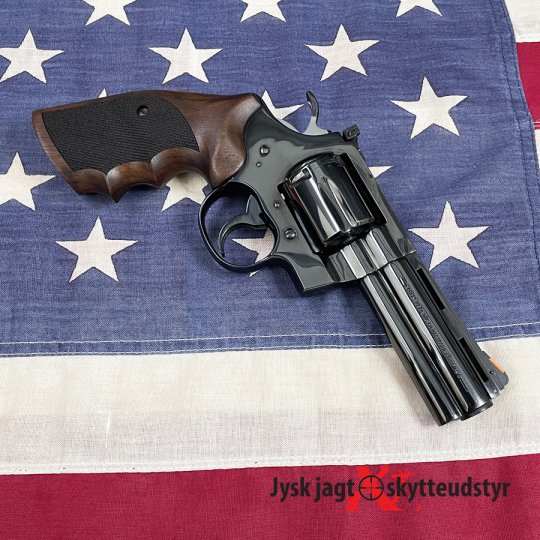 Colt Python 4