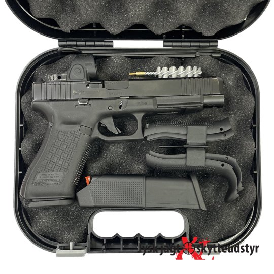 Glock 34 MOS Gen5 + Trijicon SRO + Cal. 9mm