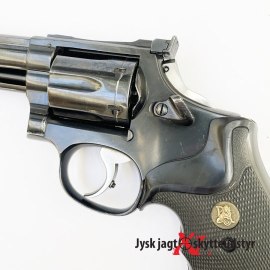 Smith & Wesson Model 19 - Cal. 38Spl/357Mag 