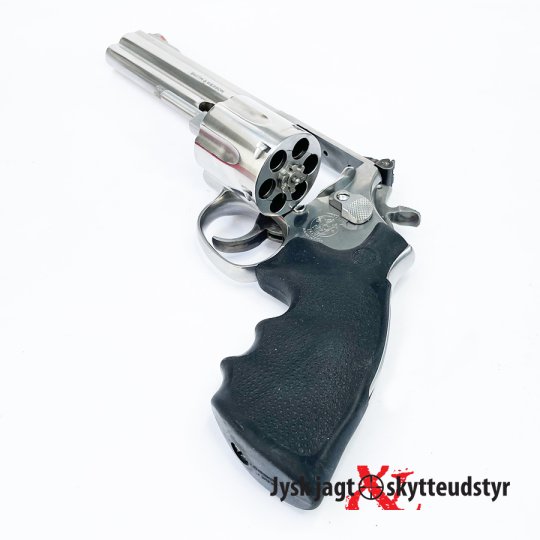 Smith & Wesson 686/4 - Cal. 38Spl/357Mag 