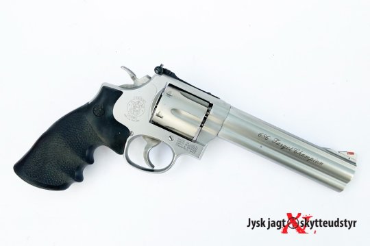 Smith & Wesson 686/5 Target Champion - Cal. 38Spl/357Mag 