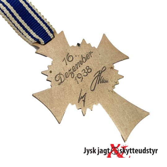 Ehrenkreuz der Deutschen Mutter in Bronze