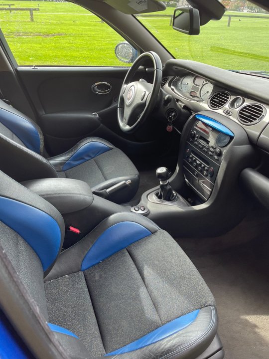 MG ZT190 - 2,5 V6 (2003)