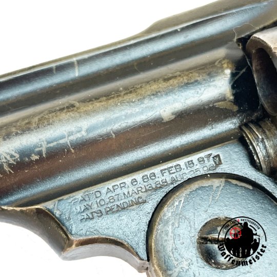 Iver Johnsen Safety hammerless - Cal.38 BP