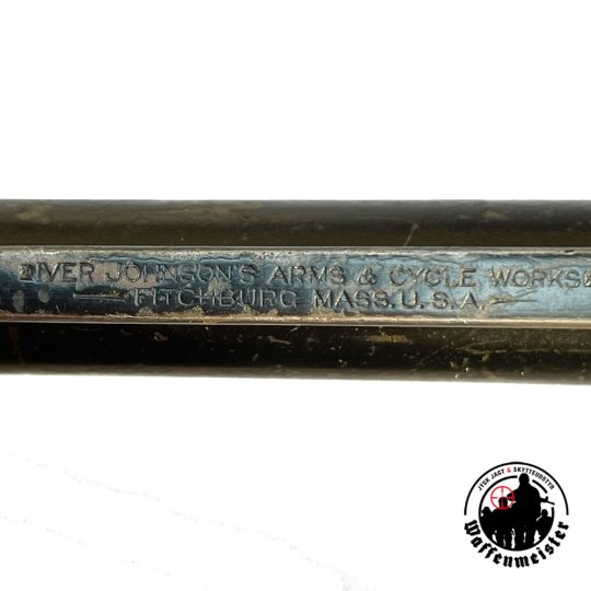 Iver Johnsen Safety hammerless - Cal.38 BP