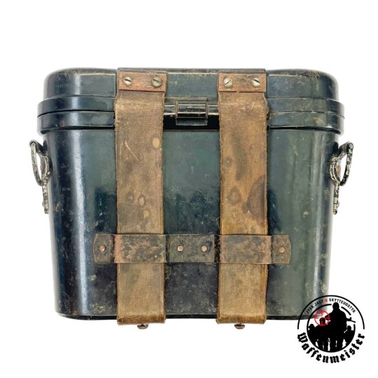 Bakelit hylster til Tysk 6x30 Dienstglas