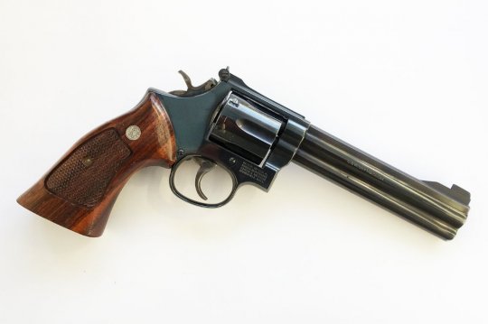 Smith & Wesson 586 - Cal. 38Spl/357Magnum